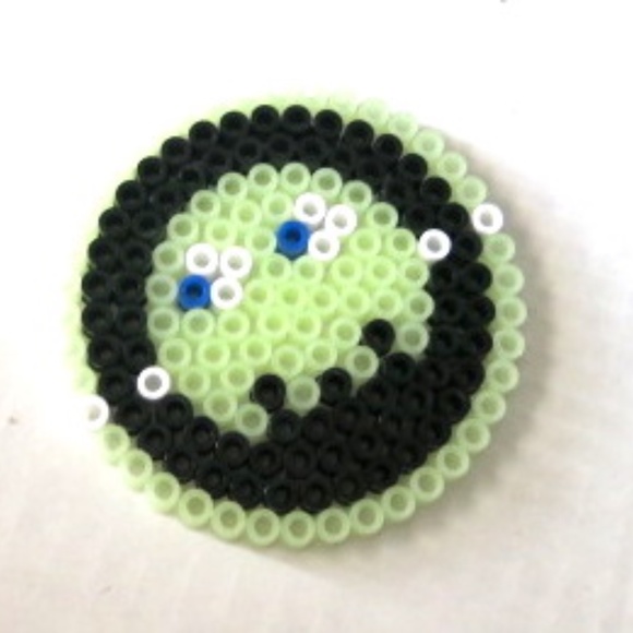 Perler set of 5 Glow in the Dark Pac Man READ - Picture 4 of 7